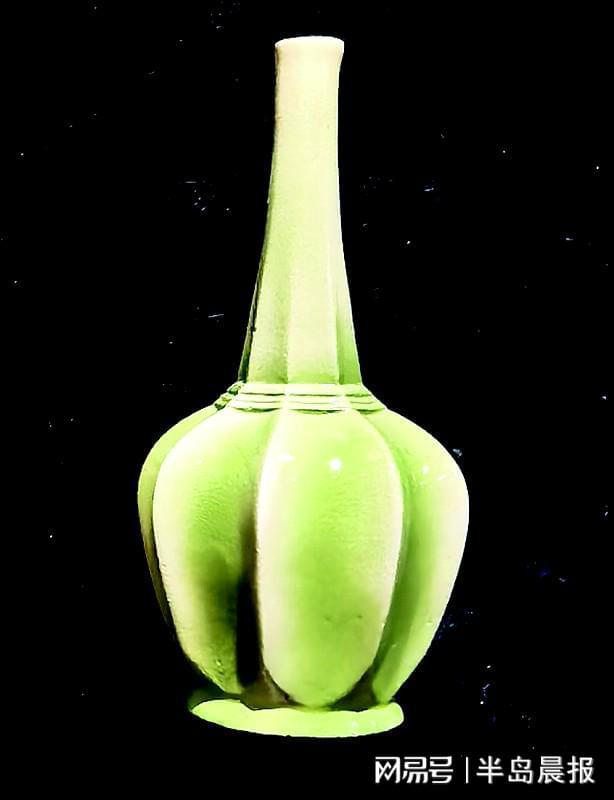 大连藏家打造“冰箱贴博物馆”AG真人游戏平台2400枚！(图2)